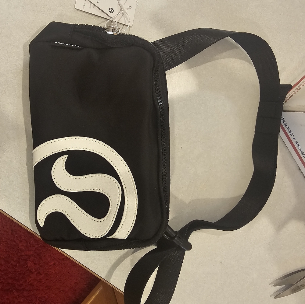 Lululemon crossbody bag